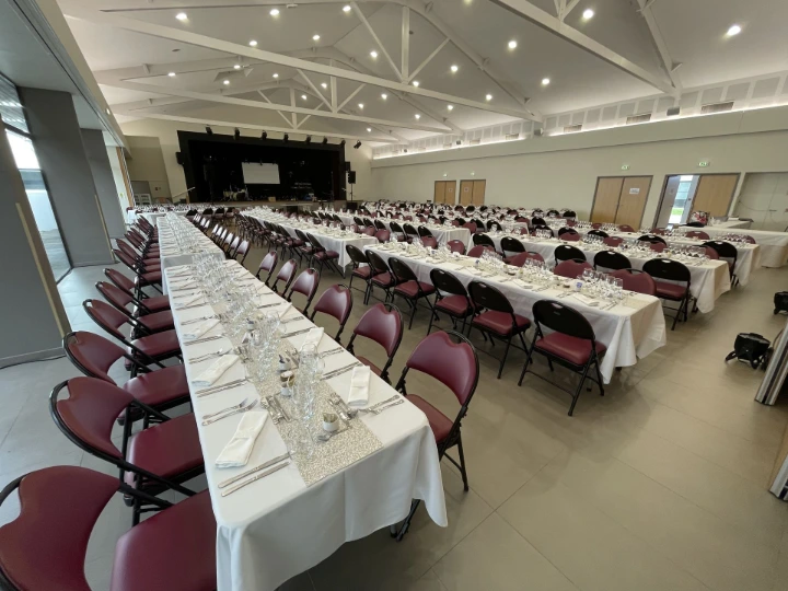 Location de vaisselle pour association